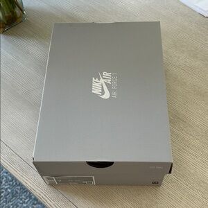 Nike Air Force 1 - Gray